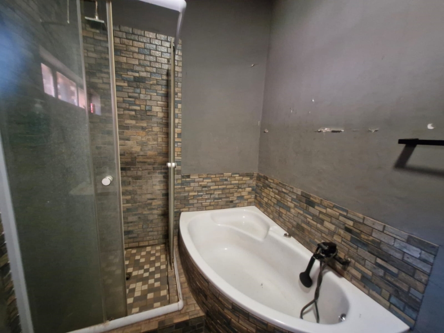 4 Bedroom Property for Sale in Kathu Northern Cape